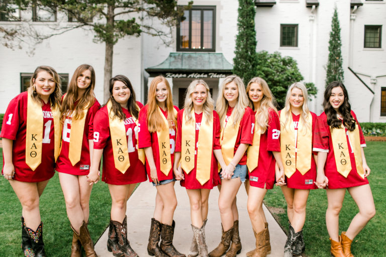 2019 Oklahoma Thetas OU Sorority Senior Photos